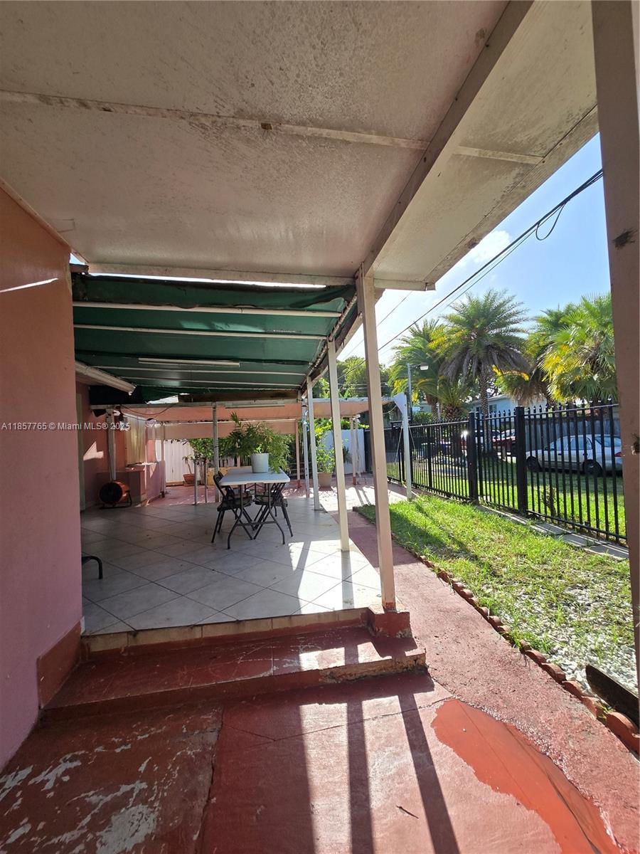   /  2569 sq. ft. $ 2025-08-12 0 Photo