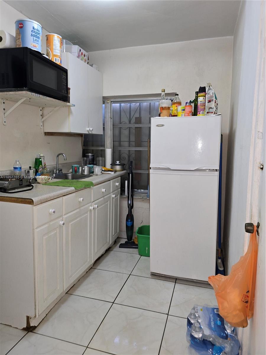   /  2569 sq. ft. $ 2025-08-12 0 Photo