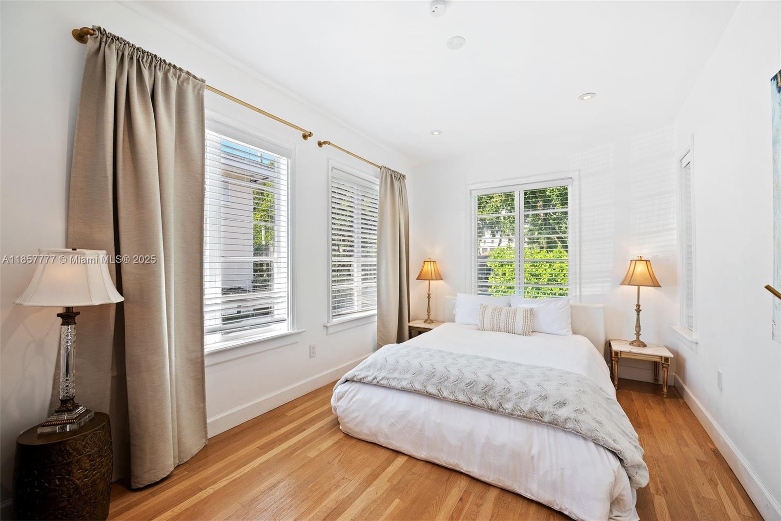   /  3128 sq. ft. $ 2025-08-12 0 Photo