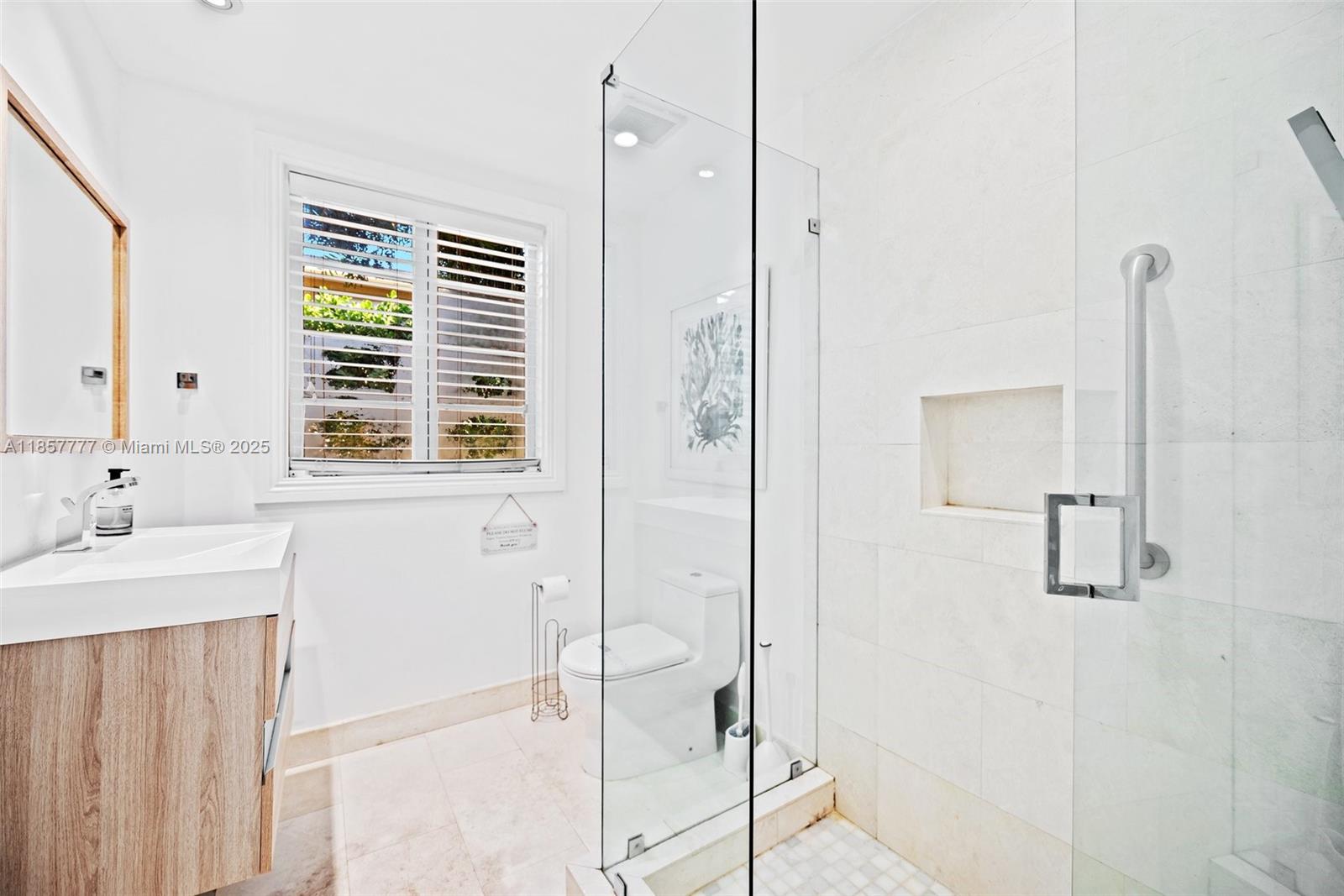   /  3128 sq. ft. $ 2025-08-12 0 Photo