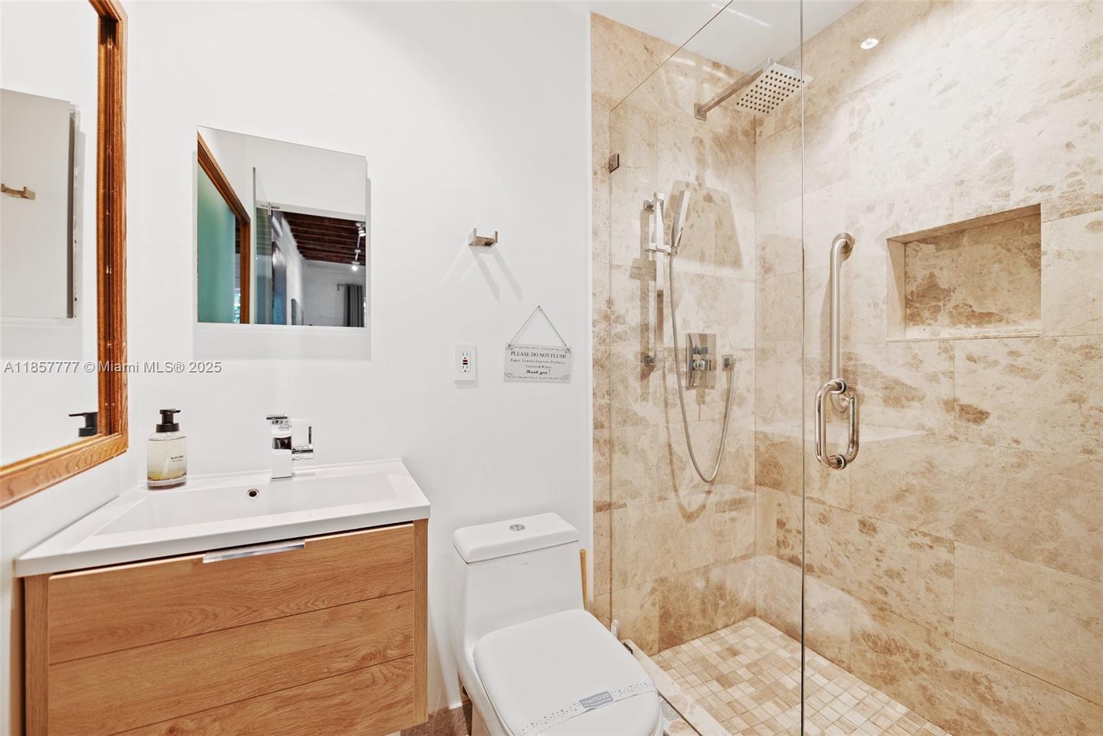   /  3128 sq. ft. $ 2025-08-12 0 Photo