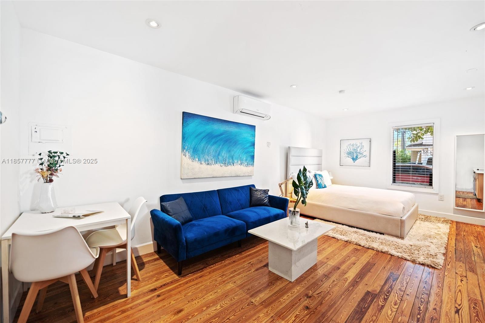   /  3128 sq. ft. $ 2025-08-12 0 Photo