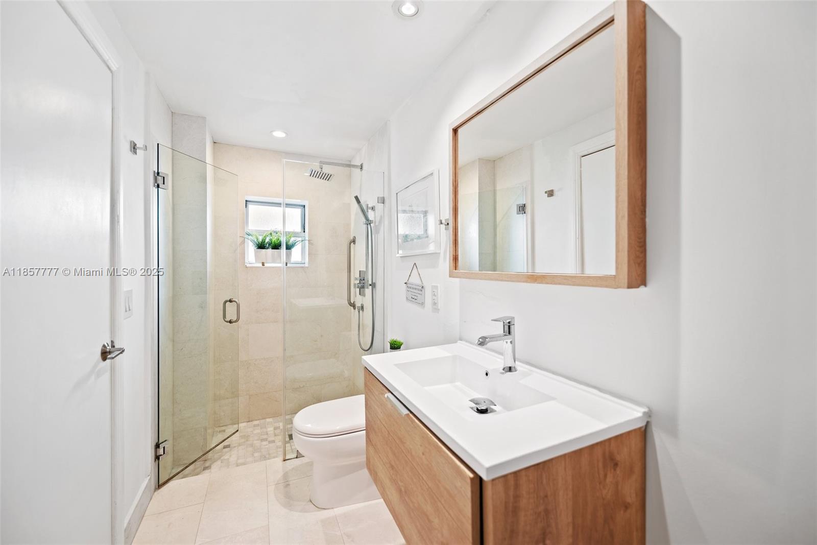  /  3128 sq. ft. $ 2025-08-12 0 Photo