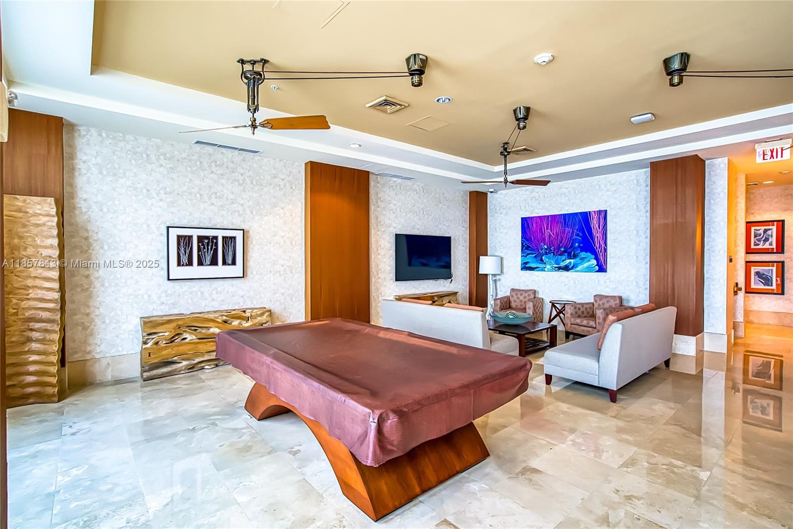 Photo of 1945 Ocean Dr  #1711, Hallandale Beach, Florida, 33009 - 