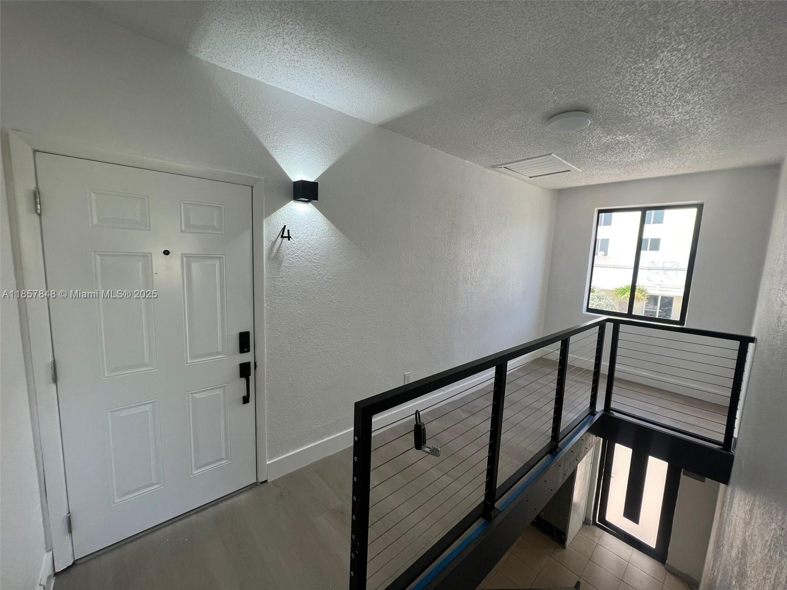  /  3386 sq. ft. $ 2025-08-13 0 Photo
