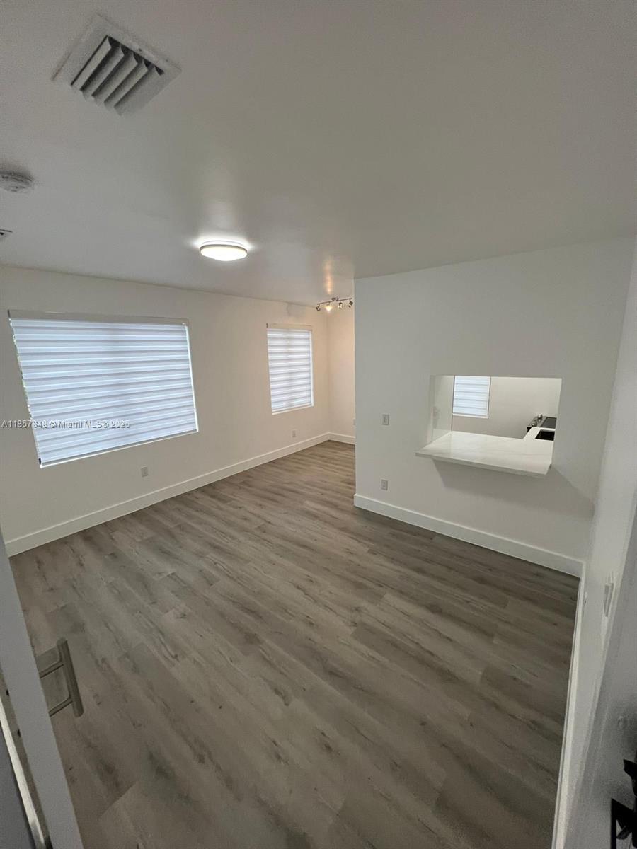   /  3386 sq. ft. $ 2025-08-13 0 Photo