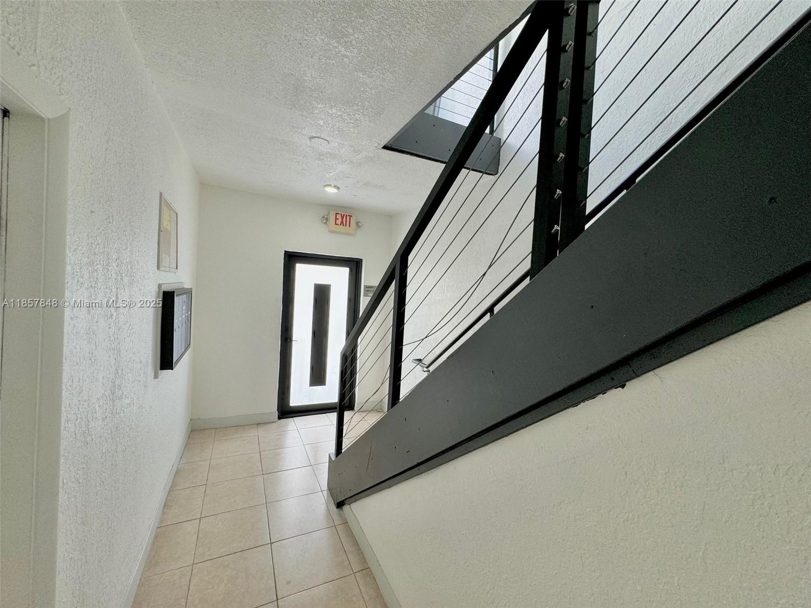   /  3386 sq. ft. $ 2025-08-13 0 Photo