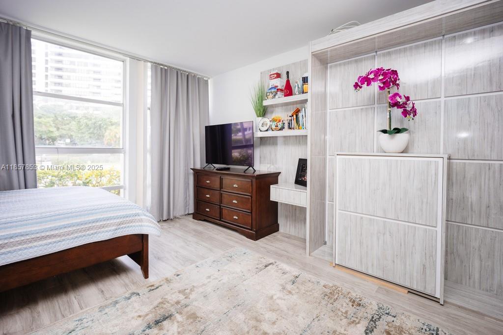 Photo of 501 Three Islands Blvd  #117, Hallandale Beach, Florida, 33009 - 