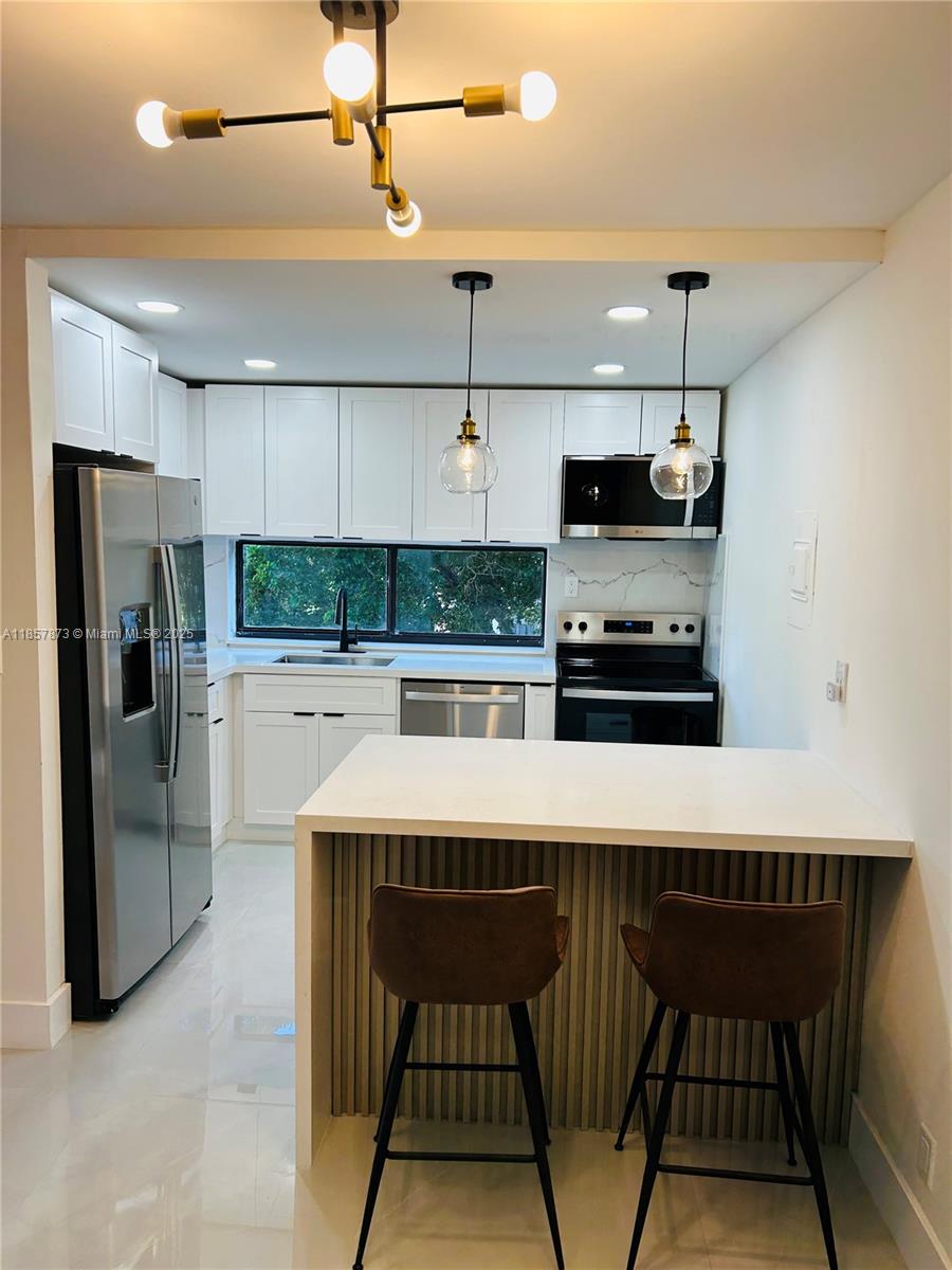Photo of 17021 Bay Rd  #427-4, Sunny Isles Beach, Florida, 33160 - 