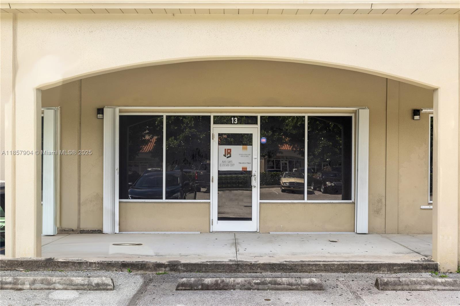 14  /   sq. ft. $ 2025-08-13 0 Photo
