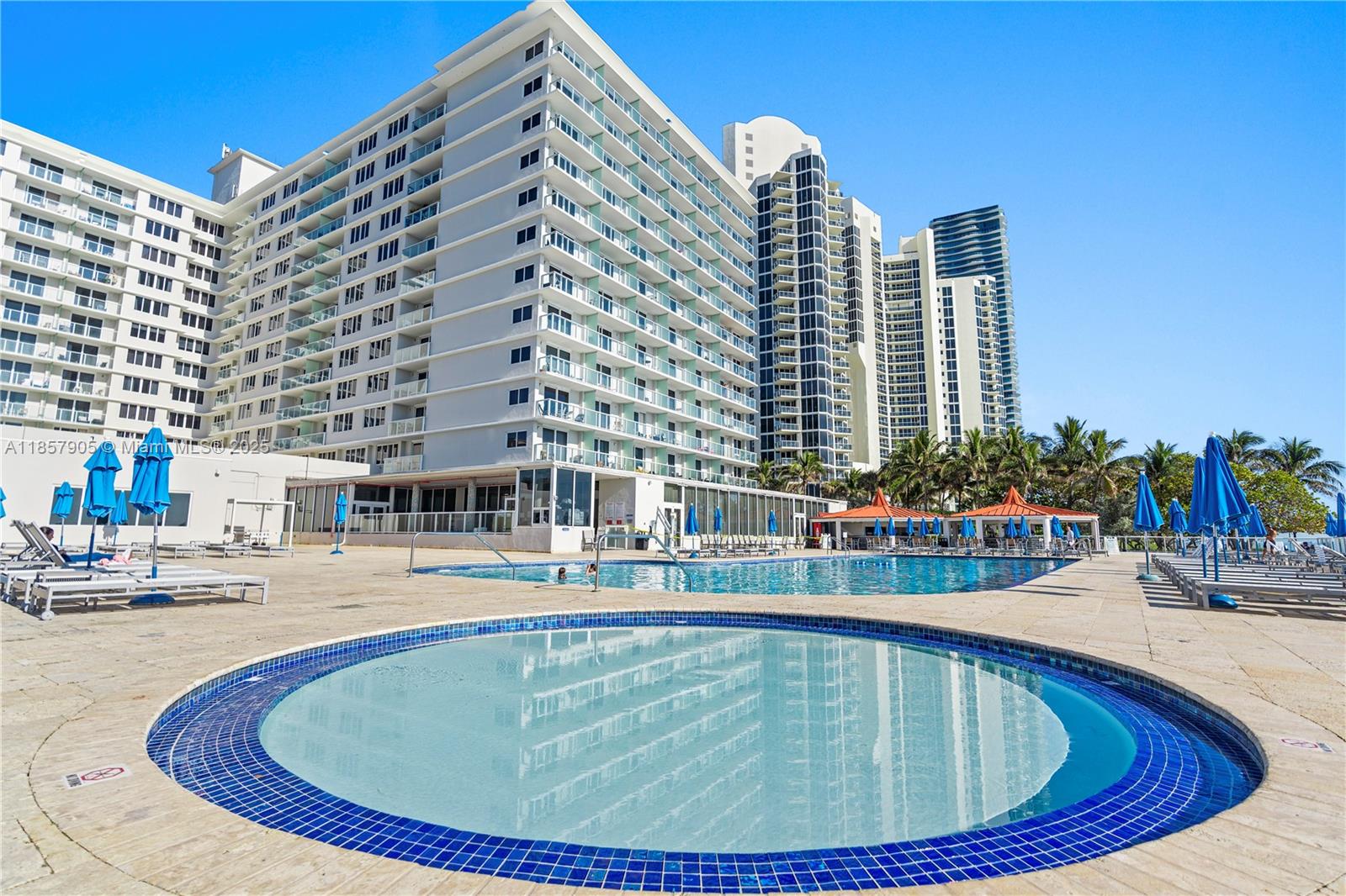 Photo of 19201 Collins Ave #129, Sunny Isles Beach, Florida, 33160 -