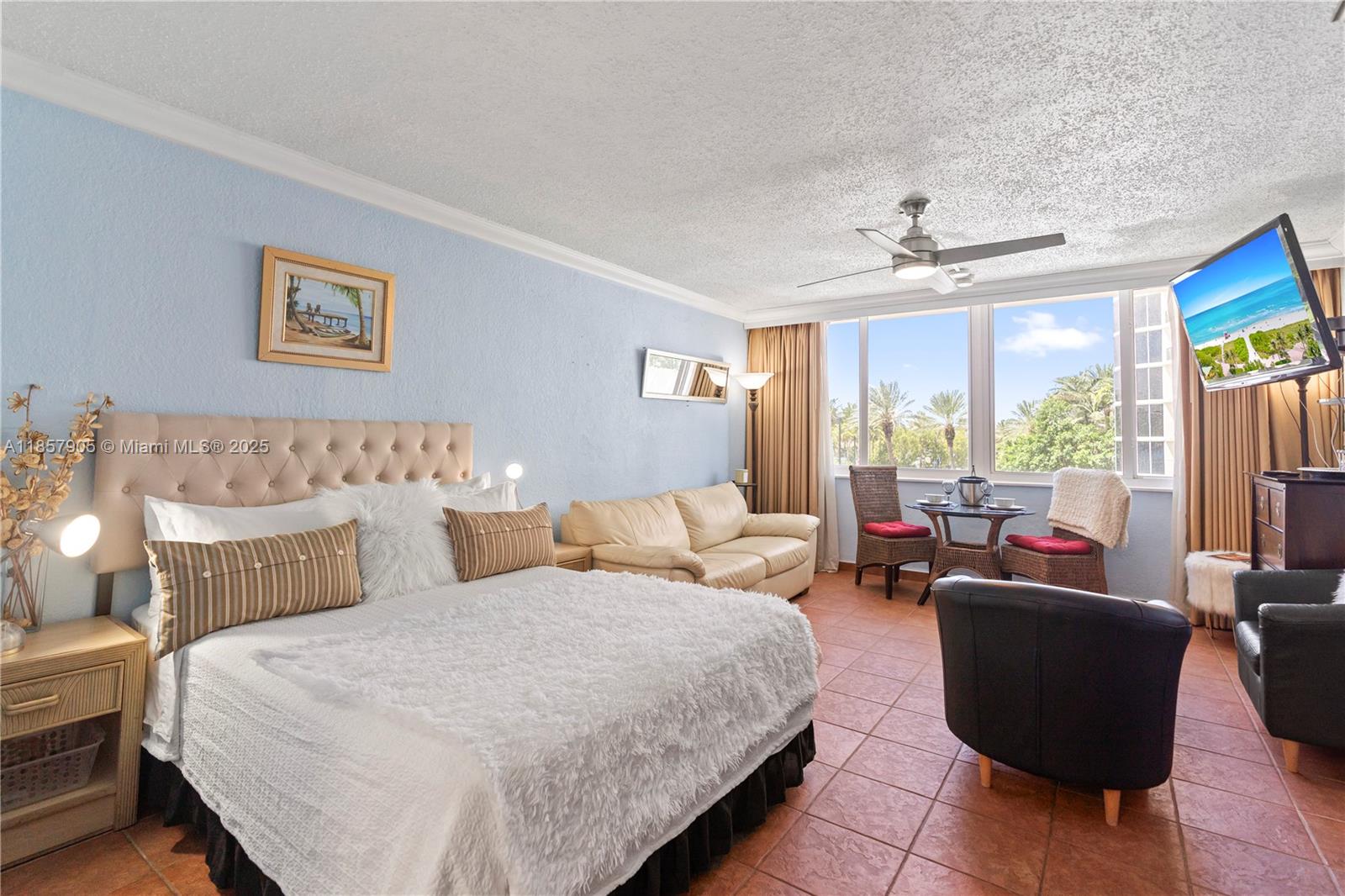 Photo of 19201 Collins Ave #129, Sunny Isles Beach, Florida, 33160 -
