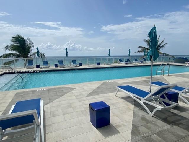 Photo of 3951 Ocean Dr  #501, Hollywood, Florida, 33019 - 