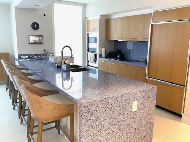 Photo of 3951 Ocean Dr  #501, Hollywood, Florida, 33019 - 