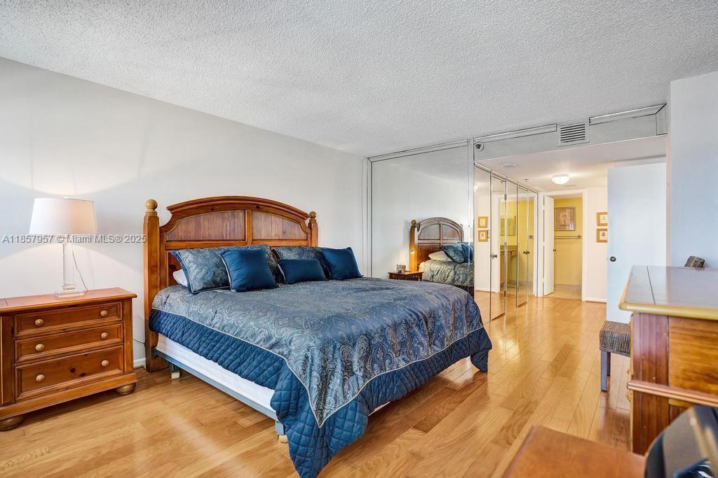 Photo of 1201 Ocean Dr  #2308N, Hollywood, Florida, 33019 - 