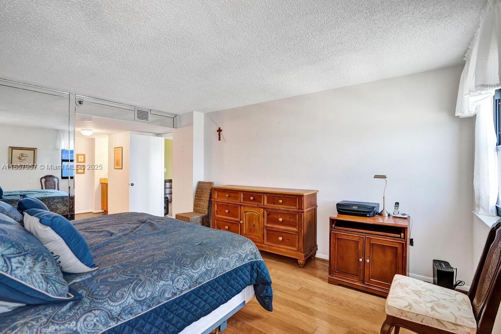 Photo of 1201 Ocean Dr  #2308N, Hollywood, Florida, 33019 - 