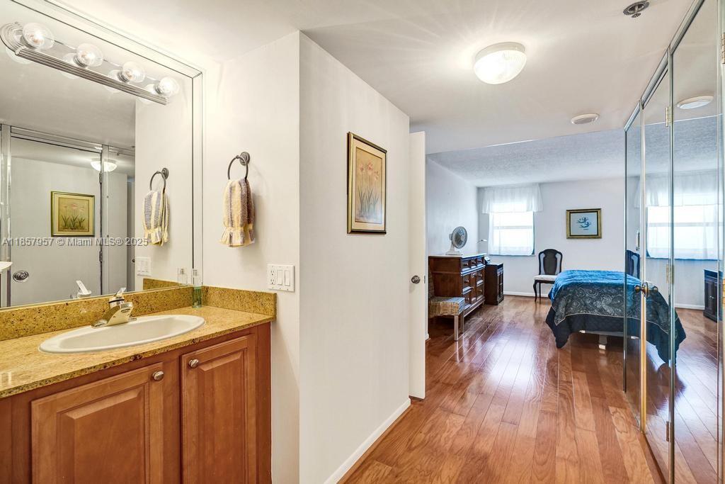 Photo of 1201 Ocean Dr  #2308N, Hollywood, Florida, 33019 - 