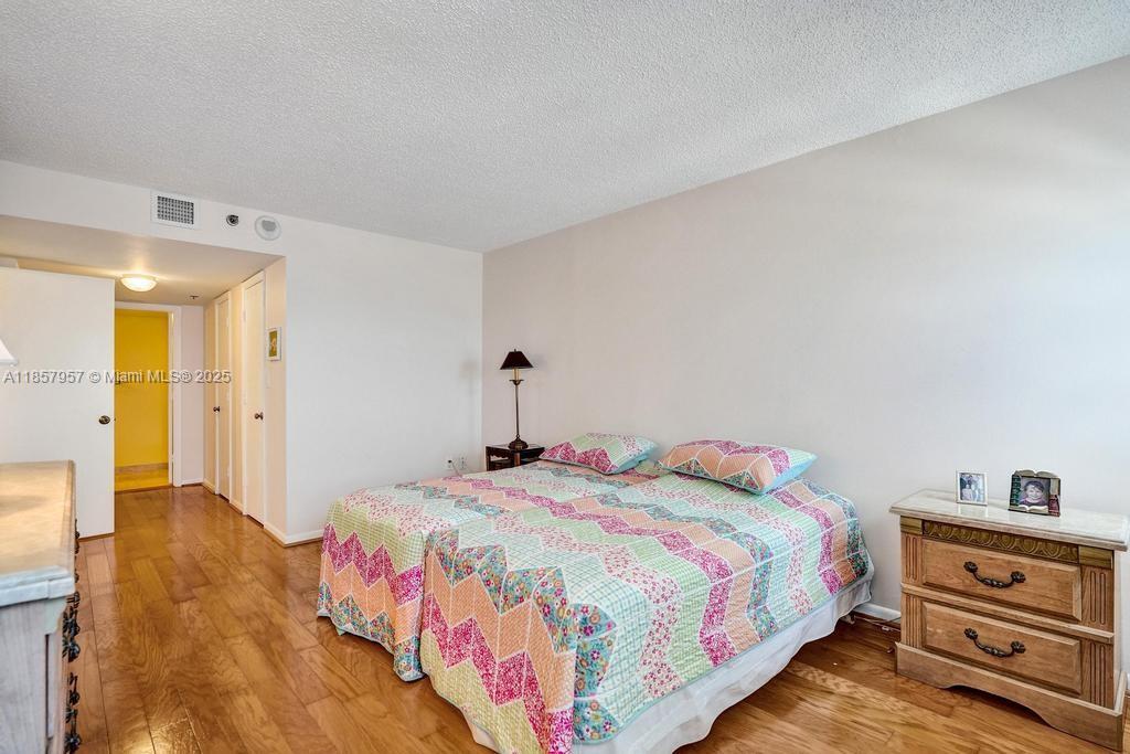 Photo of 1201 Ocean Dr  #2308N, Hollywood, Florida, 33019 - 