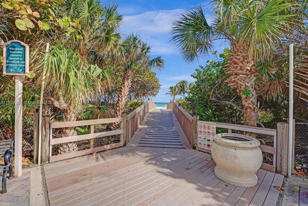 Photo of 1201 Ocean Dr  #2308N, Hollywood, Florida, 33019 - 