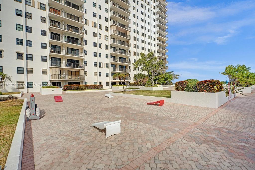 Photo of 1201 Ocean Dr  #2308N, Hollywood, Florida, 33019 - 