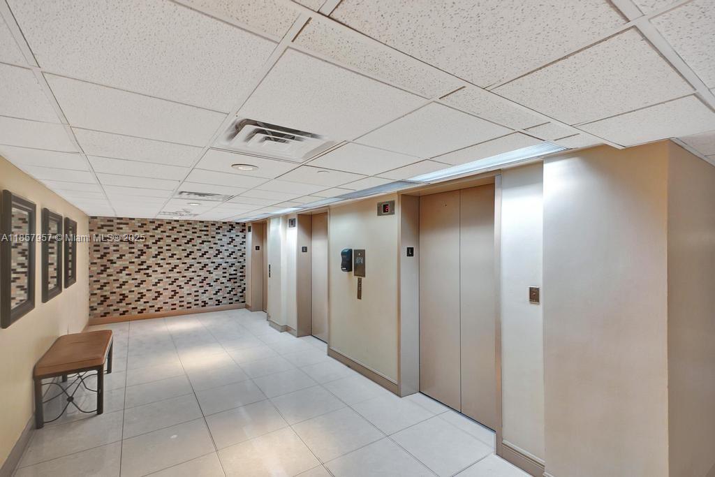 Photo of 1201 Ocean Dr  #2308N, Hollywood, Florida, 33019 - 