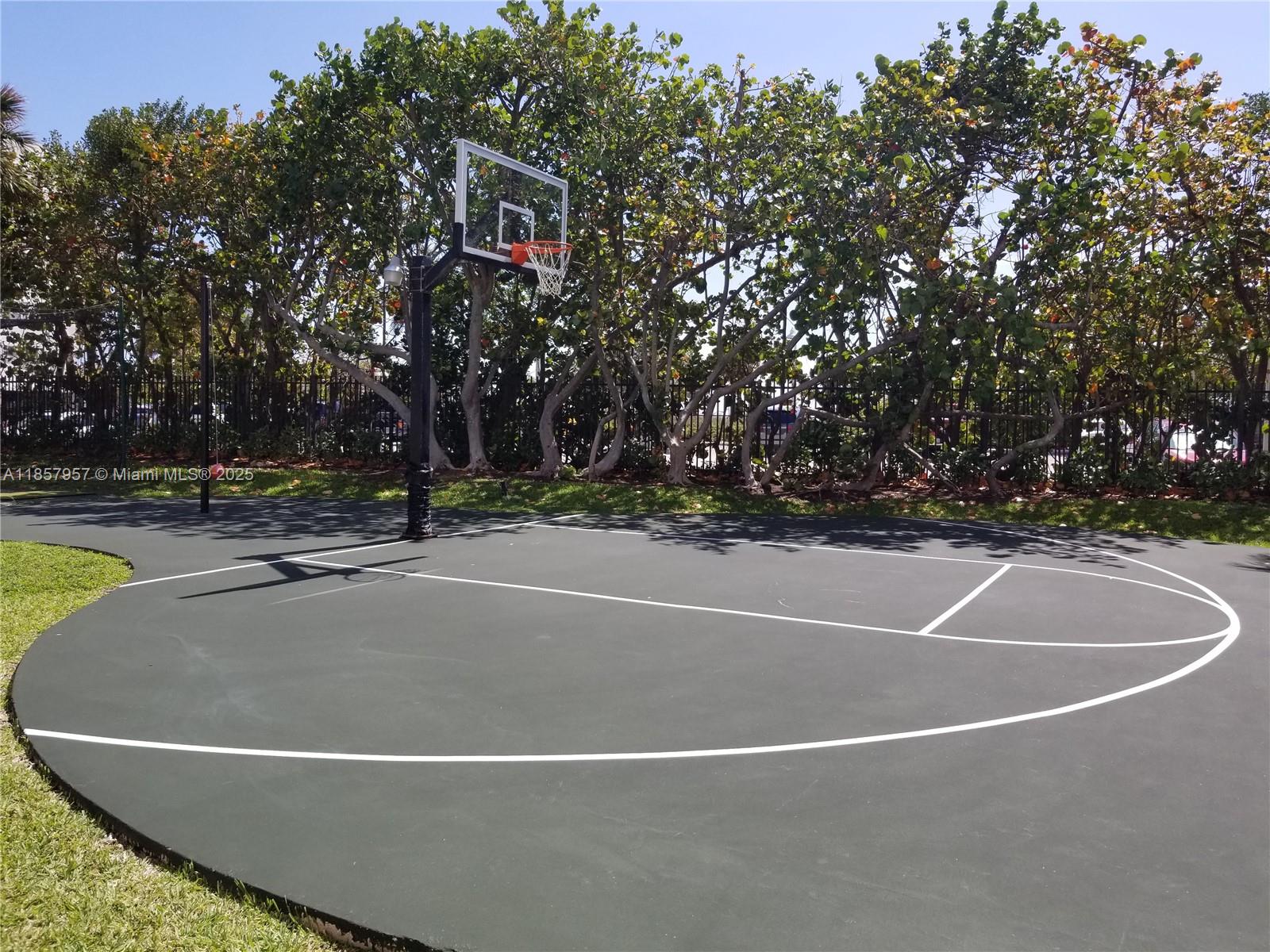 Photo of 1201 Ocean Dr  #2308N, Hollywood, Florida, 33019 - 