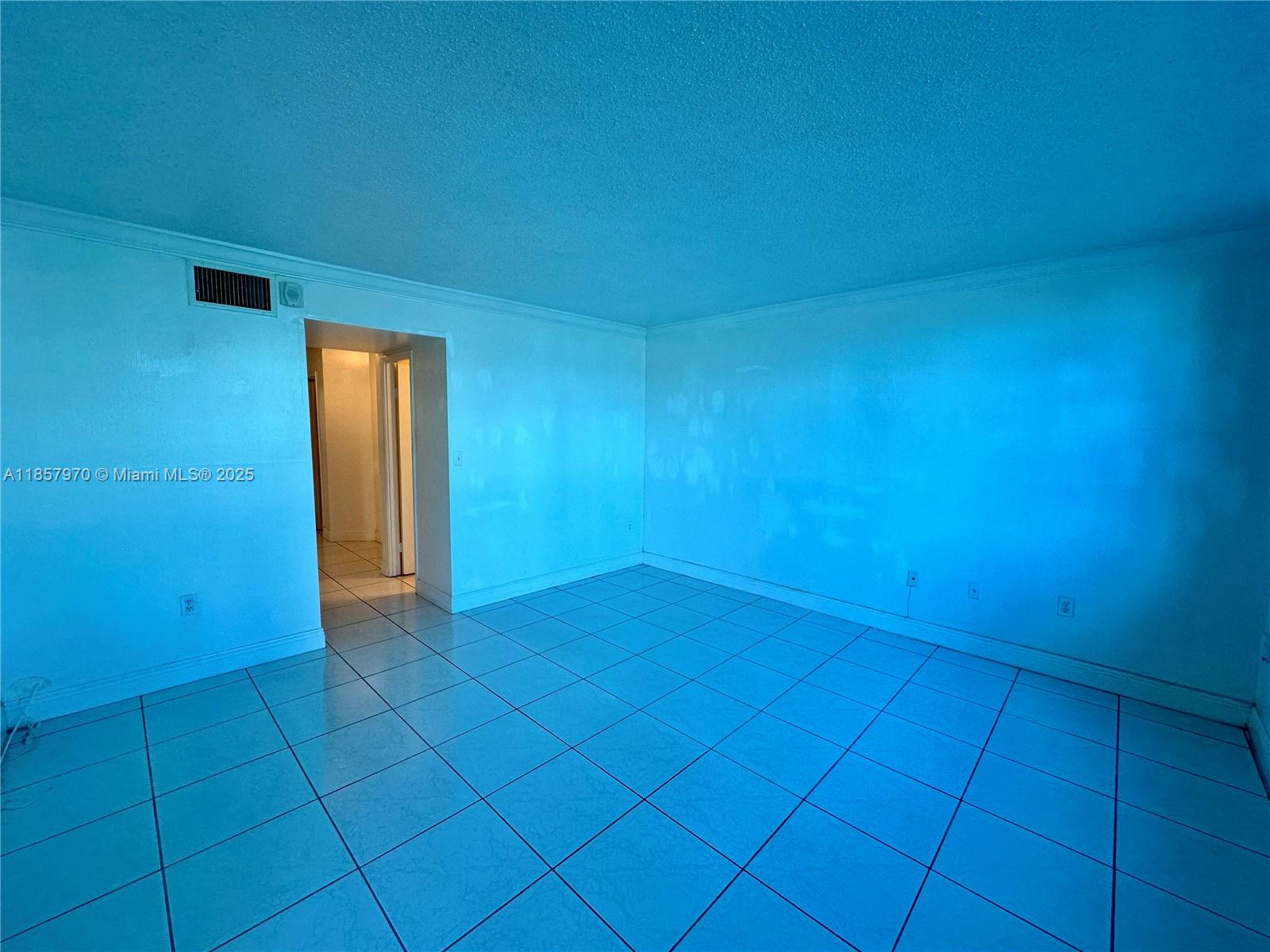 105-1 2 / 2 1317 sq. ft. $ 2025-08-13 0 Photo