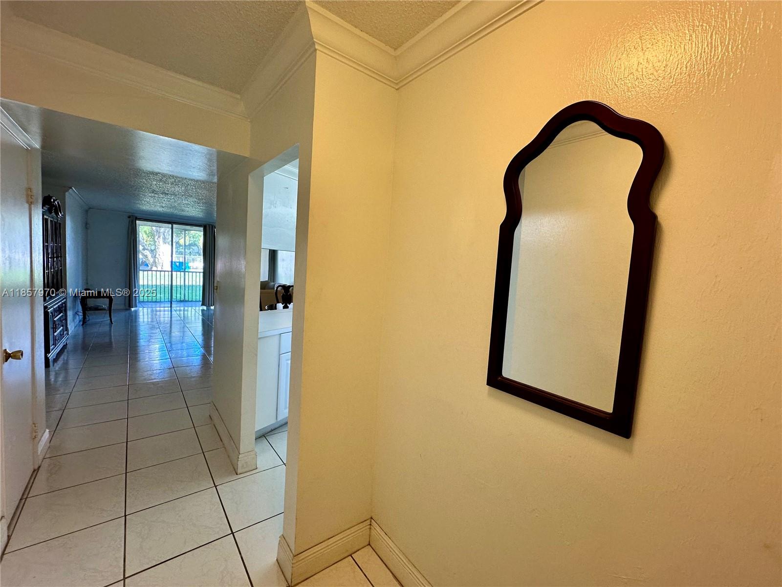 105-1 2 / 2 1317 sq. ft. $ 2025-08-13 0 Photo