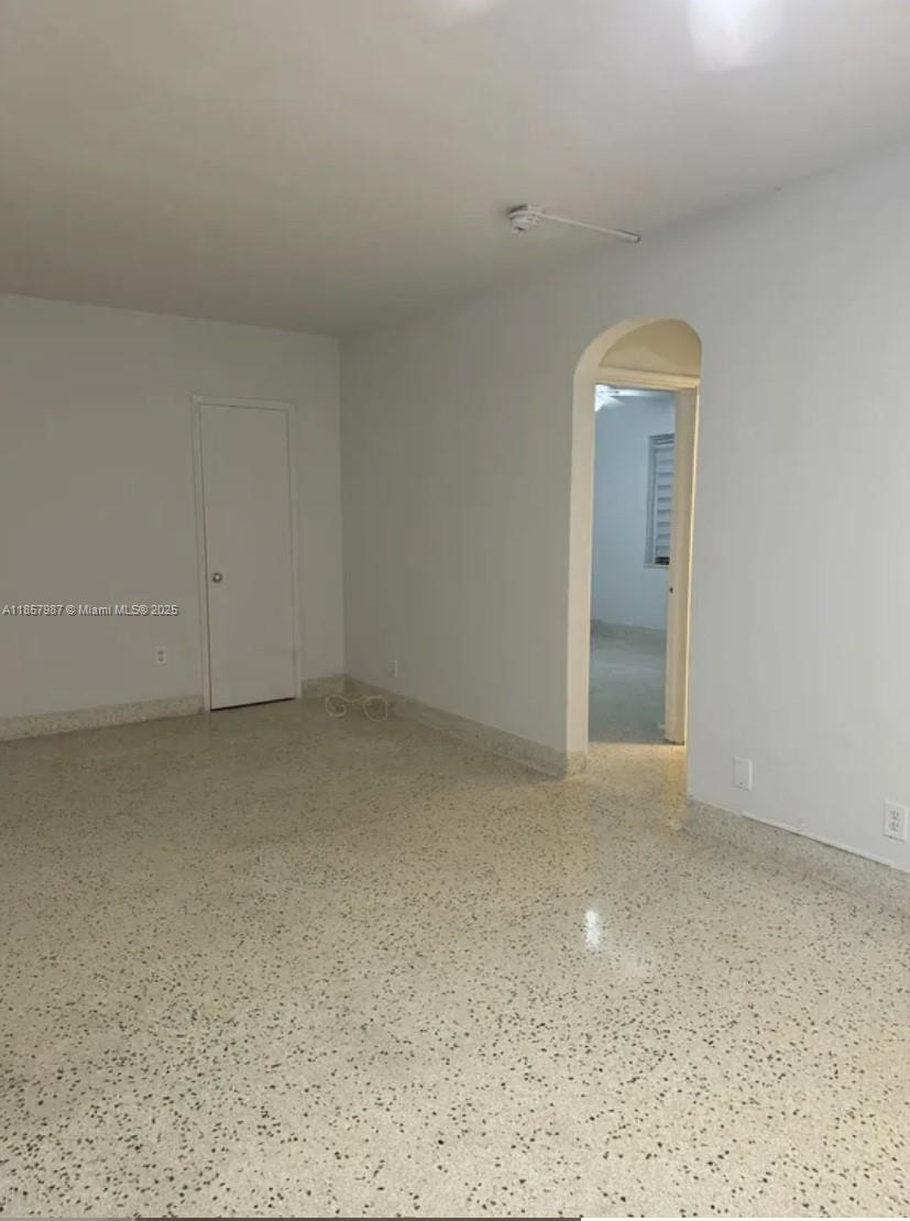   /  4464 sq. ft. $ 2025-08-13 0 Photo
