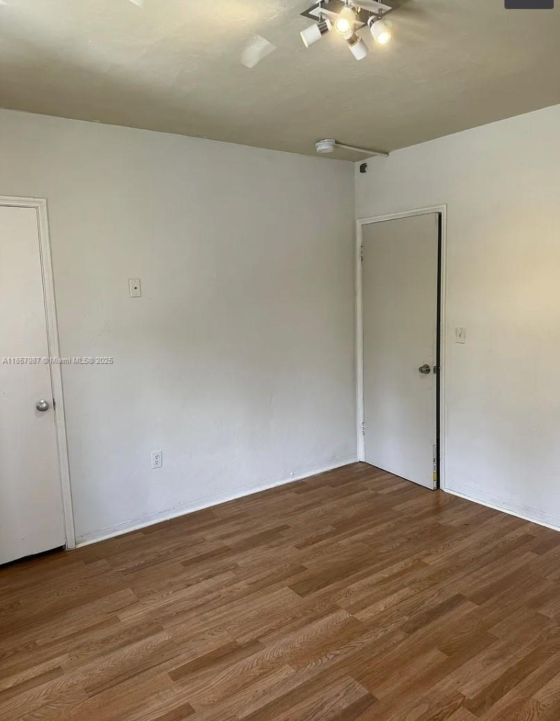   /  4464 sq. ft. $ 2025-08-13 0 Photo