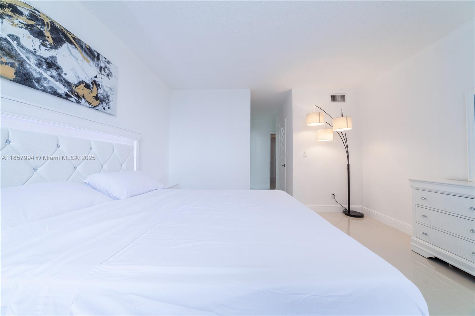 Photo of 19390 Collins Ave  #419, Sunny Isles Beach, Florida, 33160 - 