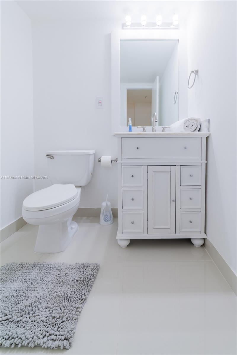 Photo of 19390 Collins Ave  #419, Sunny Isles Beach, Florida, 33160 - 