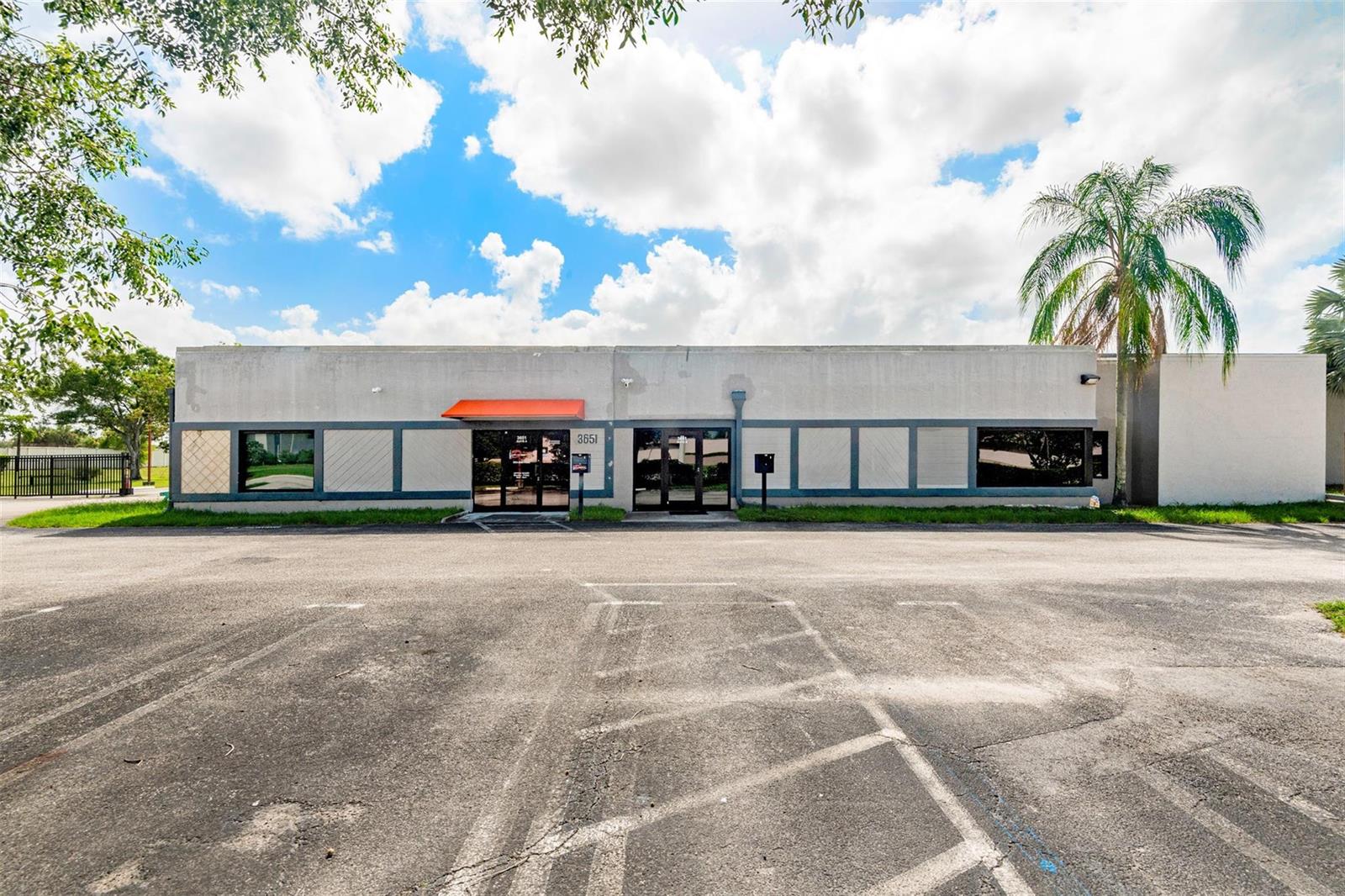   / 0  sq. ft. $ 2026-06-15 0 Photo