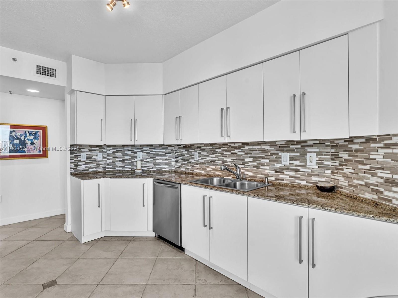 Photo of 3370 Hidden Bay Dr  #1002, Aventura, Florida, 33180 - 