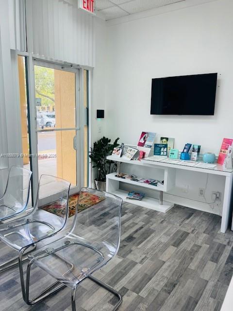 See details / sq. ft. $ 2025-08-13 0 Photo