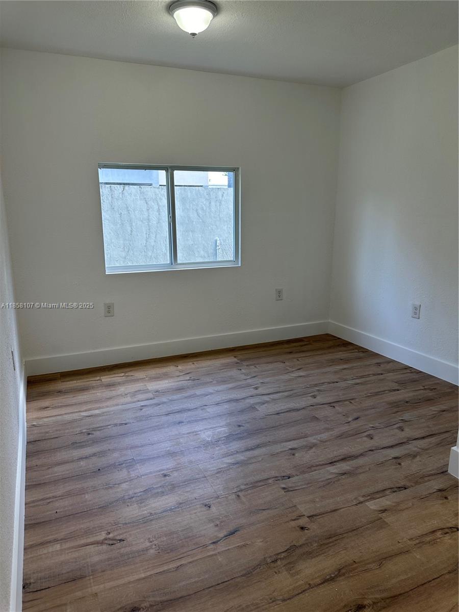 See details / 2888 sq. ft. $ 2025-08-13 0 Photo
