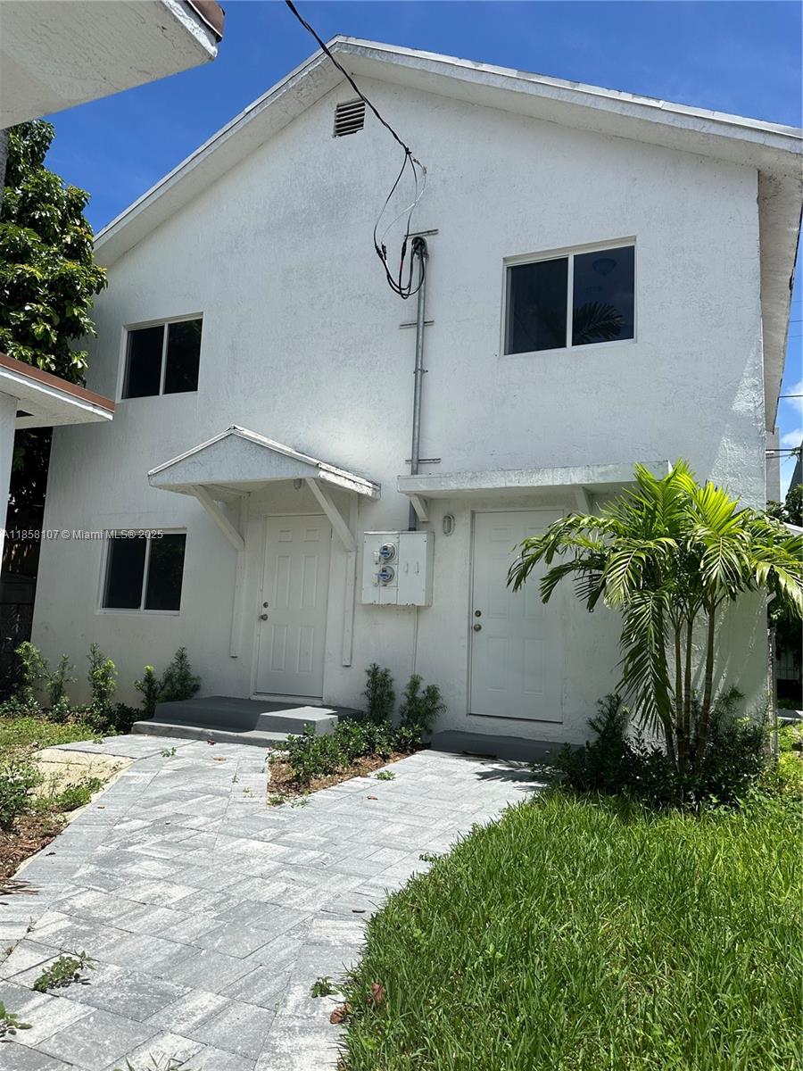 See details / 2888 sq. ft. $ 2025-08-13 0 Photo