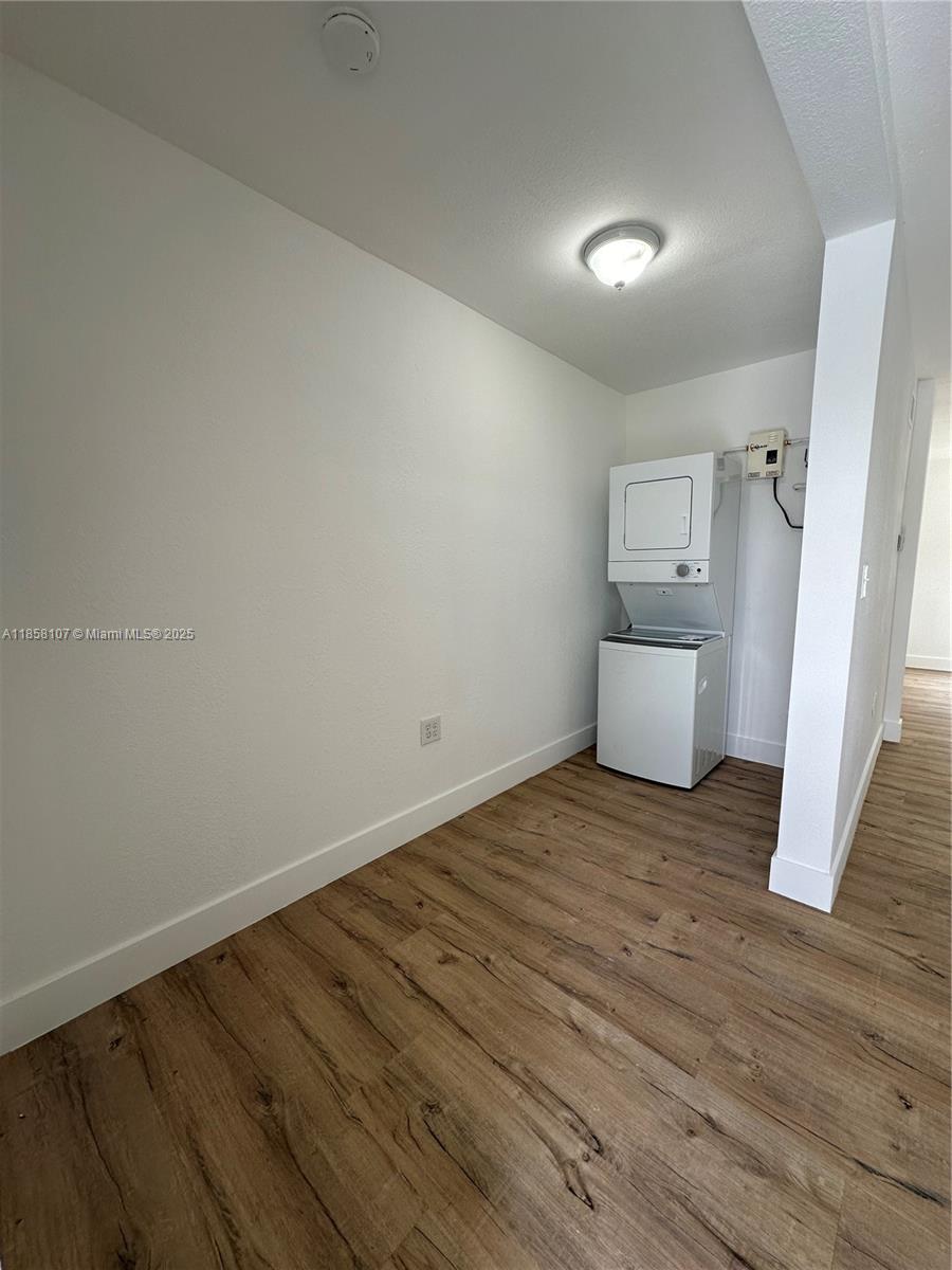See details / 2888 sq. ft. $ 2025-08-13 0 Photo