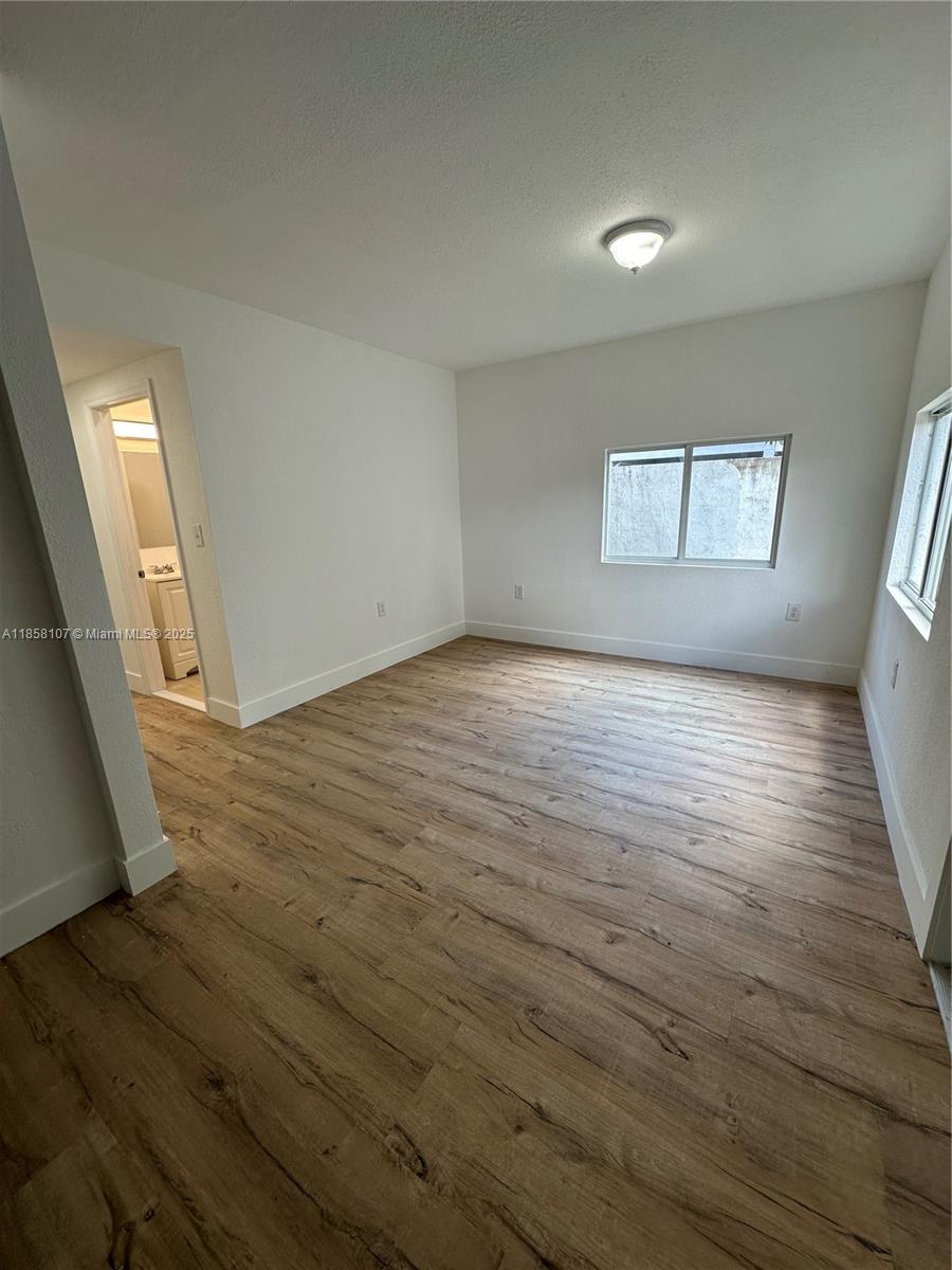 See details / 2888 sq. ft. $ 2025-08-13 0 Photo