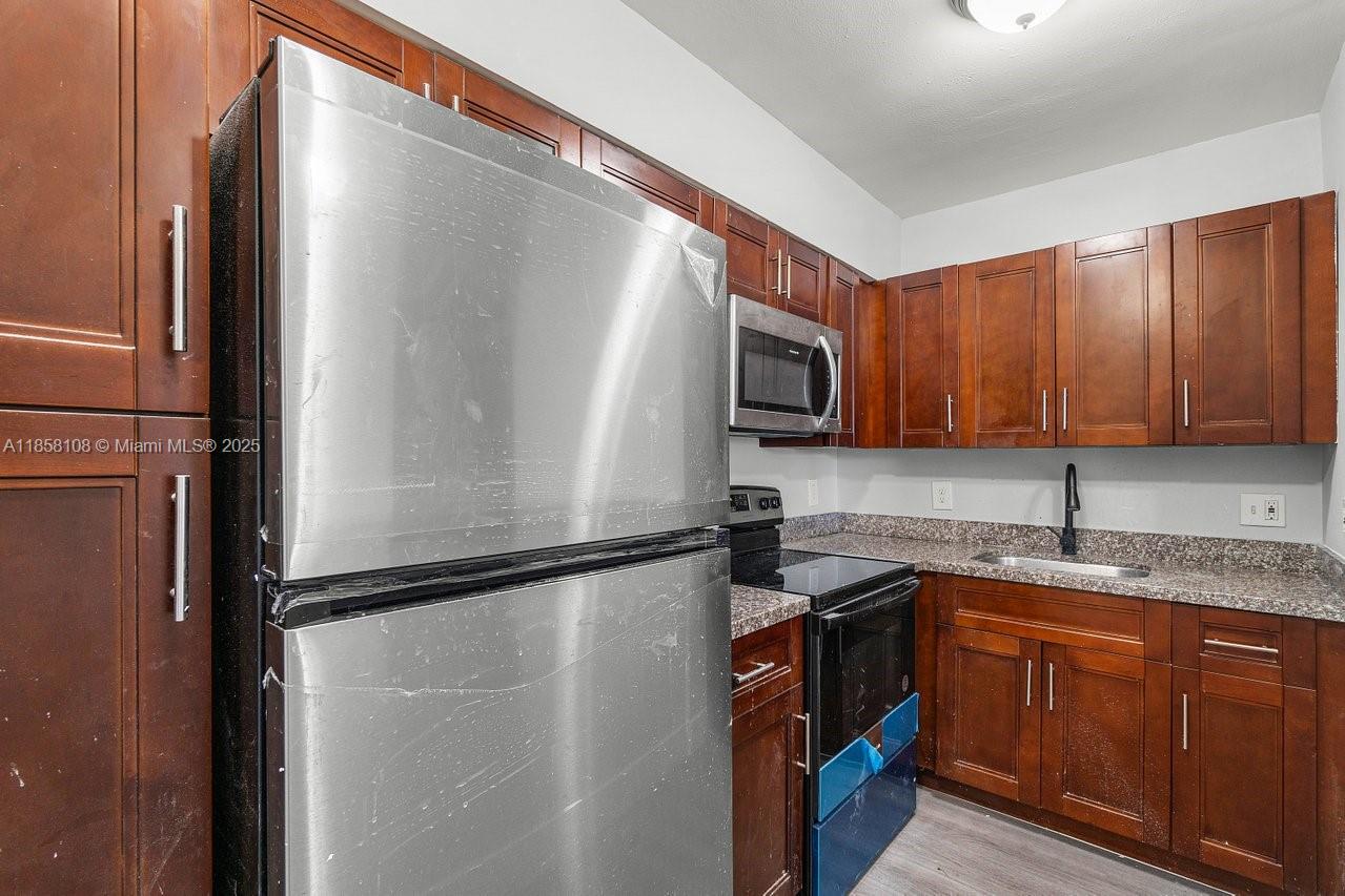   /  10224 sq. ft. $ 2025-08-13 0 Photo