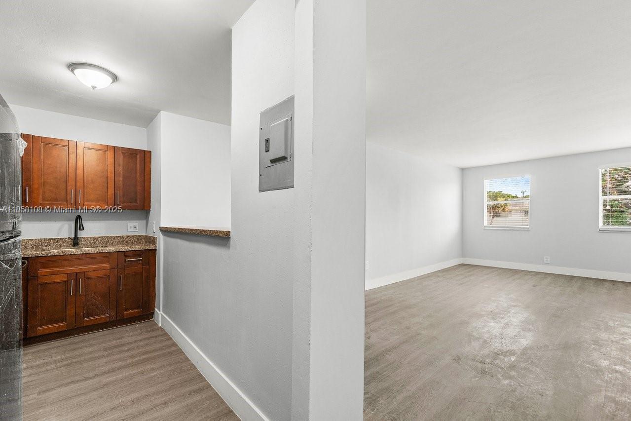   /  10224 sq. ft. $ 2025-08-13 0 Photo