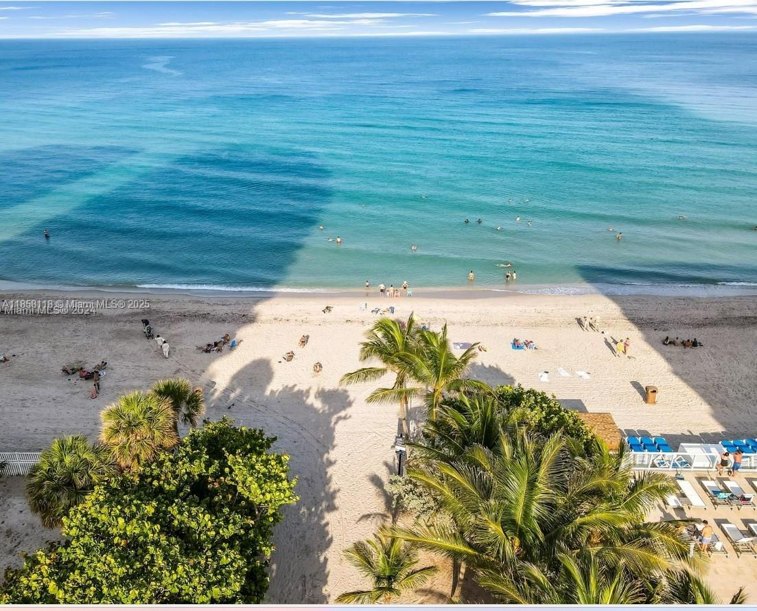 Photo of 19201 Collins Ave  #611, Sunny Isles Beach, Florida, 33160 - 