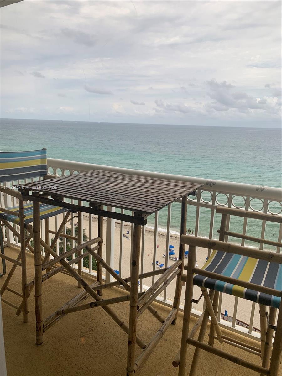 Photo of 19201 Collins Ave  #611, Sunny Isles Beach, Florida, 33160 - 