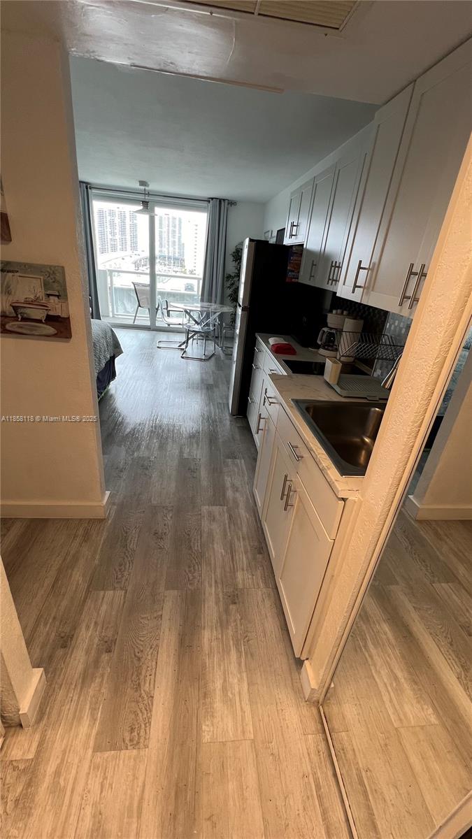 Photo of 19201 Collins Ave  #611, Sunny Isles Beach, Florida, 33160 - 