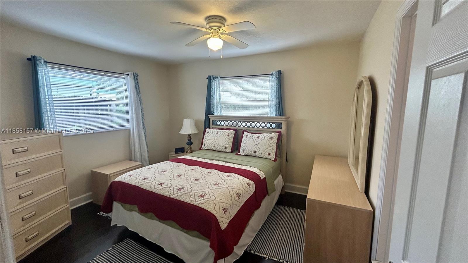 See details 3282 3 / 2 936 sq. ft. $ 2025-08-13 0 Photo