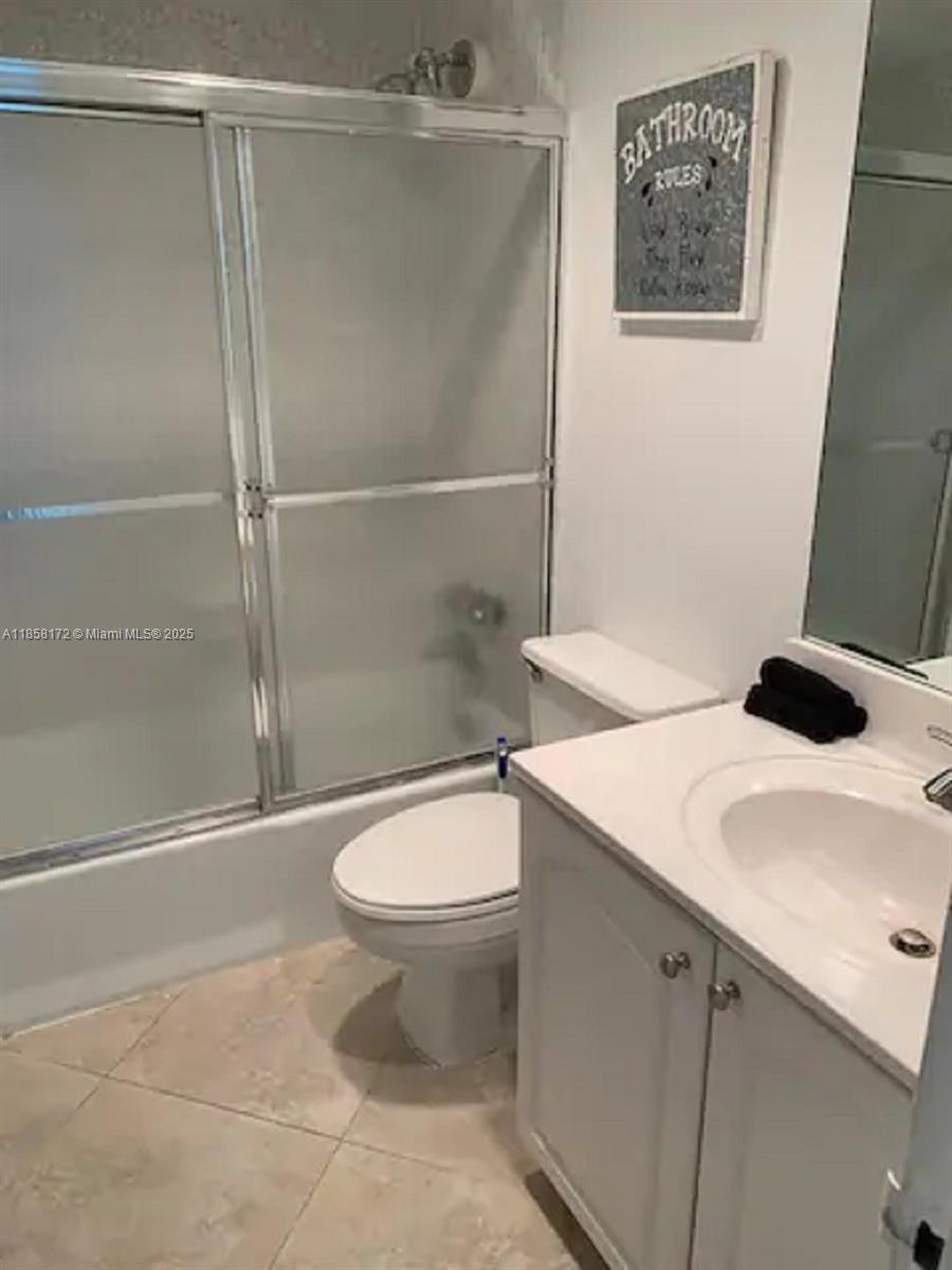 Photo of 3801 Ocean Dr  #3U, Hollywood, Florida, 33019 - 