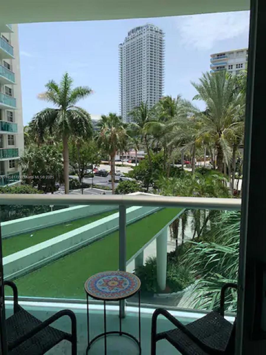 Photo of 3801 Ocean Dr  #3U, Hollywood, Florida, 33019 - 