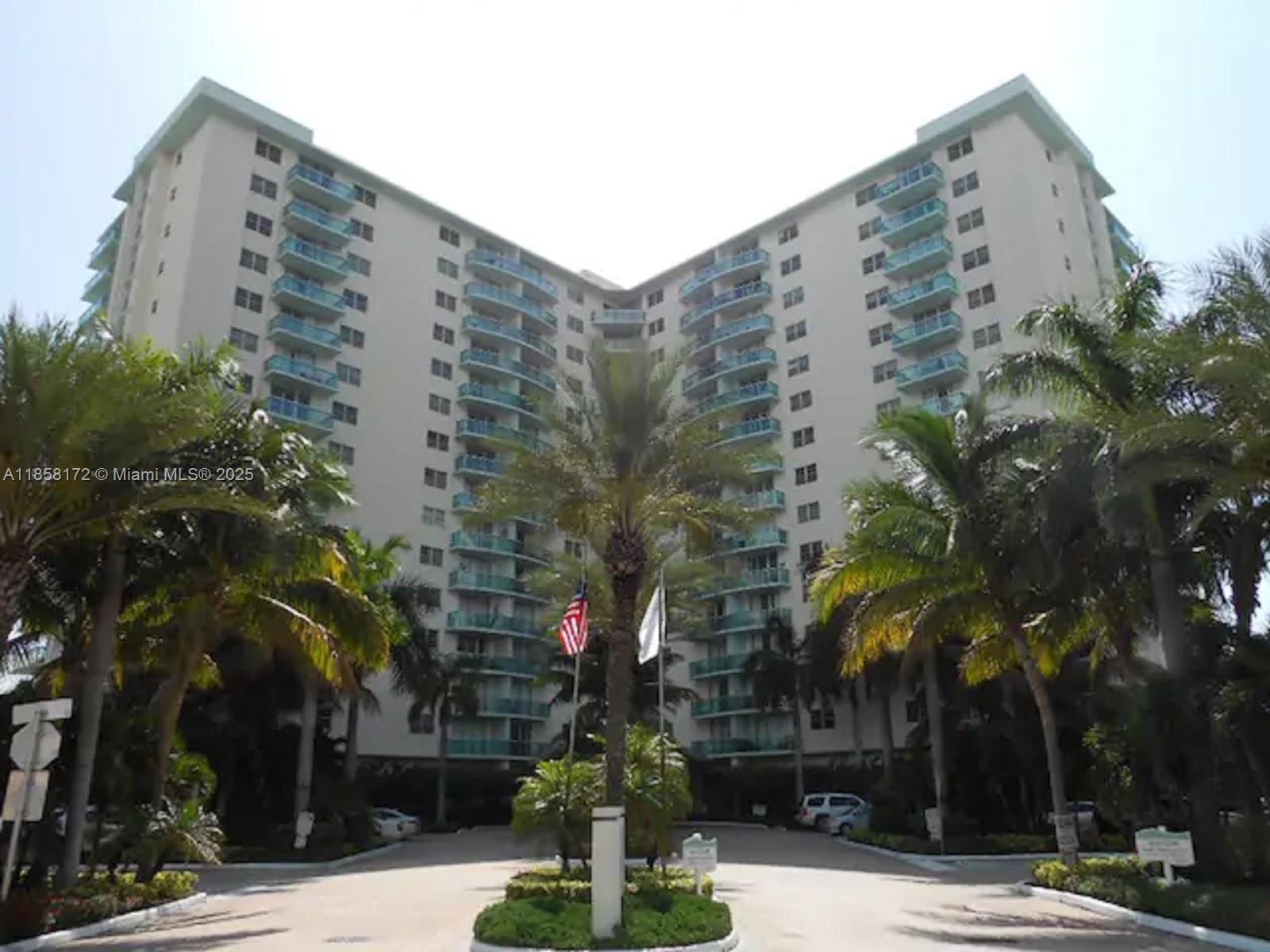 Photo of 3801 Ocean Dr #3U, Hollywood, Florida, 33019 -