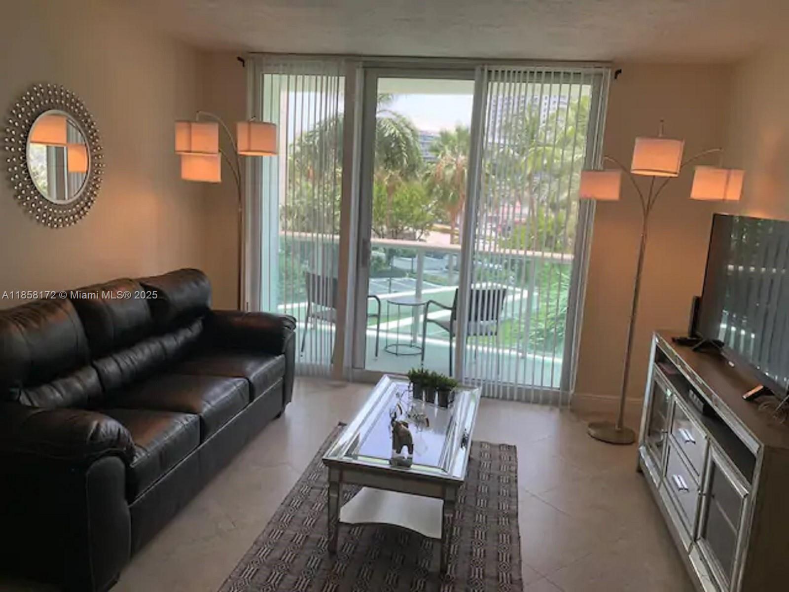 Photo of 3801 Ocean Dr #3U, Hollywood, Florida, 33019 -