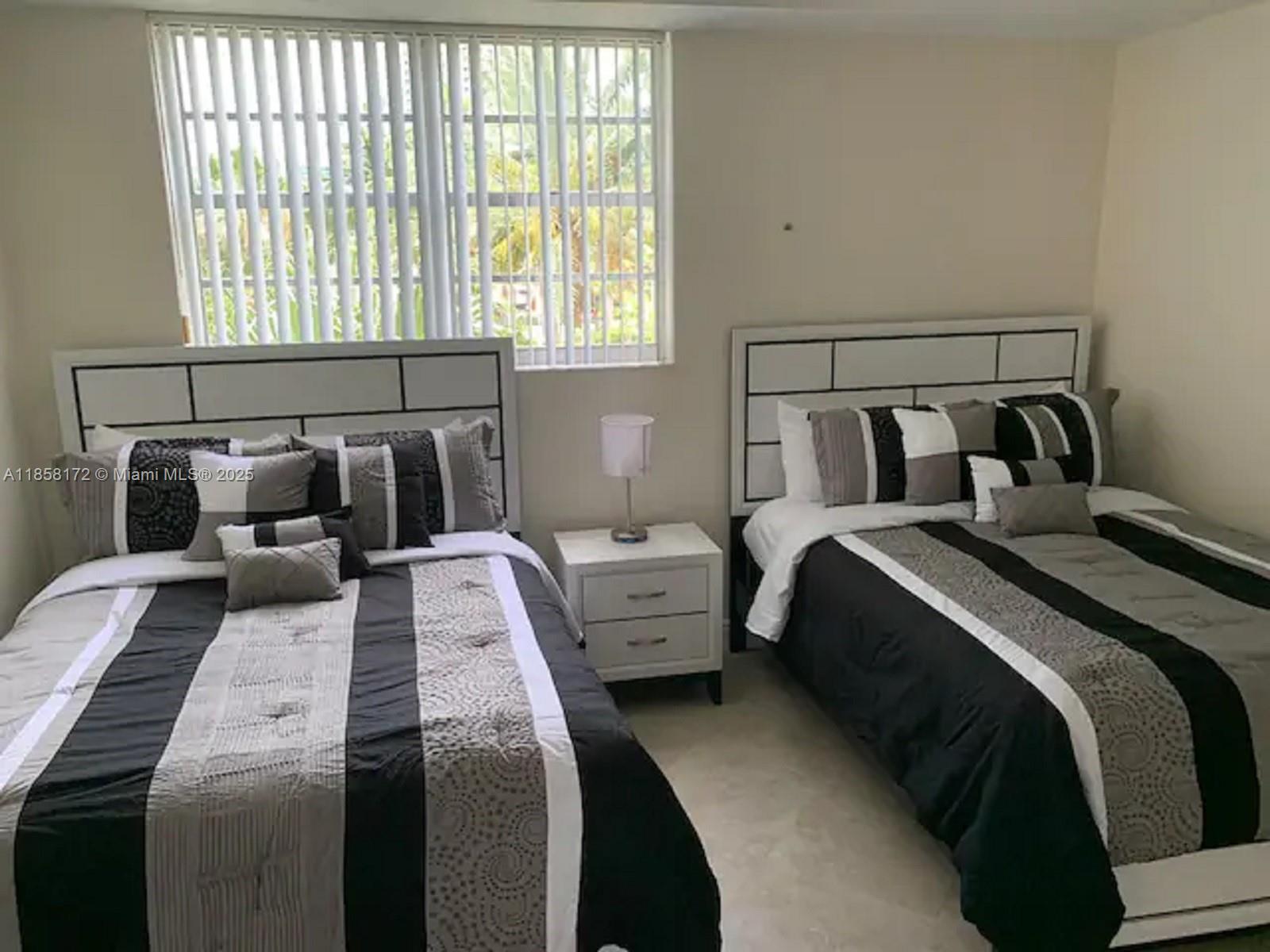 Photo of 3801 Ocean Dr  #3U, Hollywood, Florida, 33019 - 